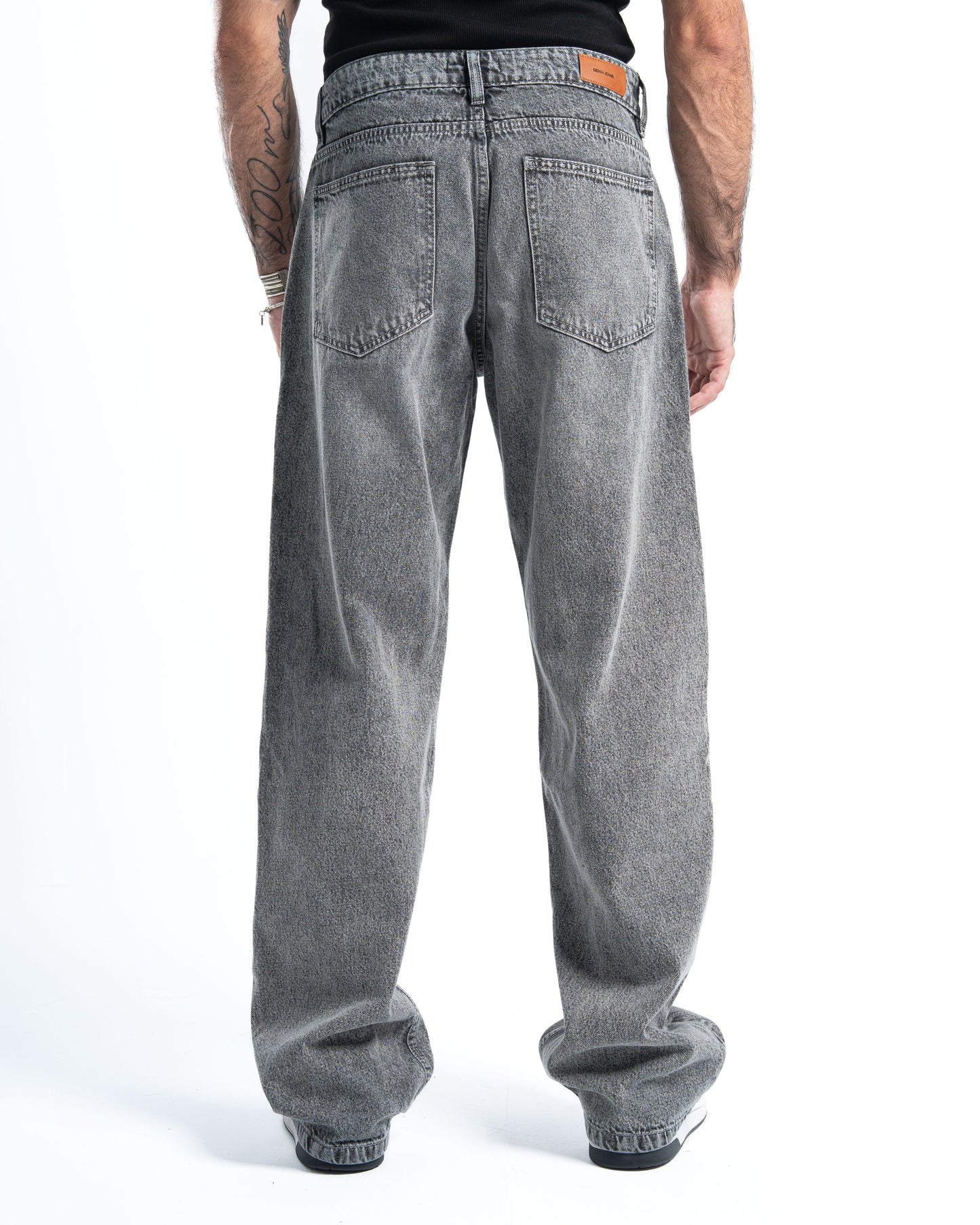 Silver Grey Wash Wide-Leg Denim Pants