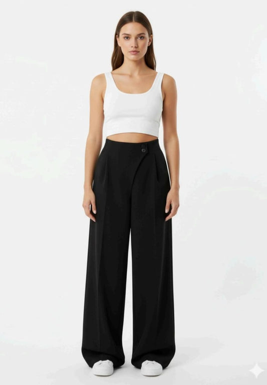 Womens Black Plaeated With Wistband Detall