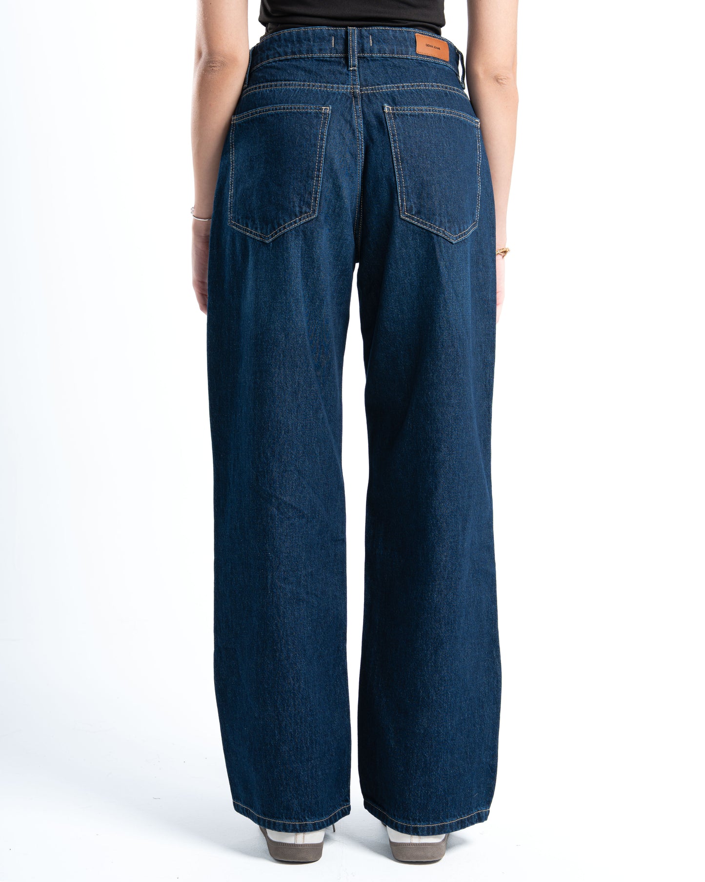Dark Blue Wash Wide-Leg Denim Pants