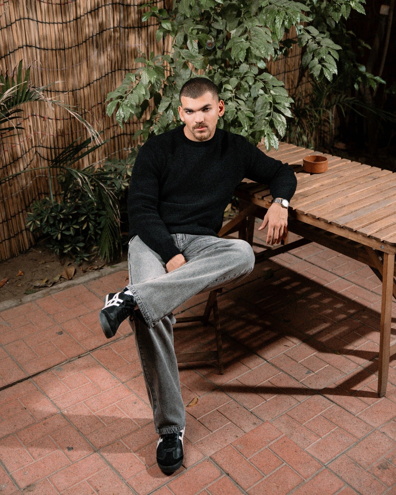 Black Round Knitted Pullover